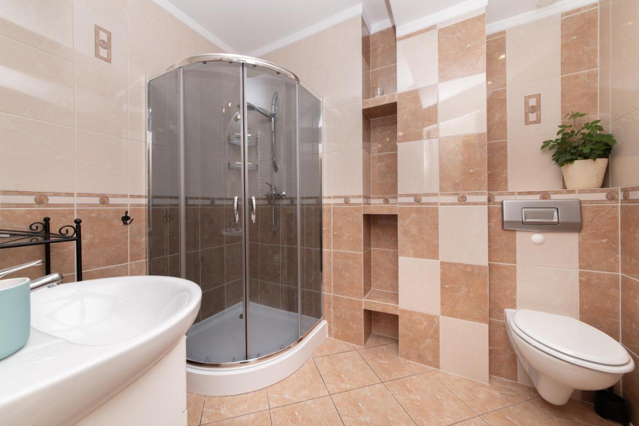 Villa Tara Gdańsk Exteriör bild